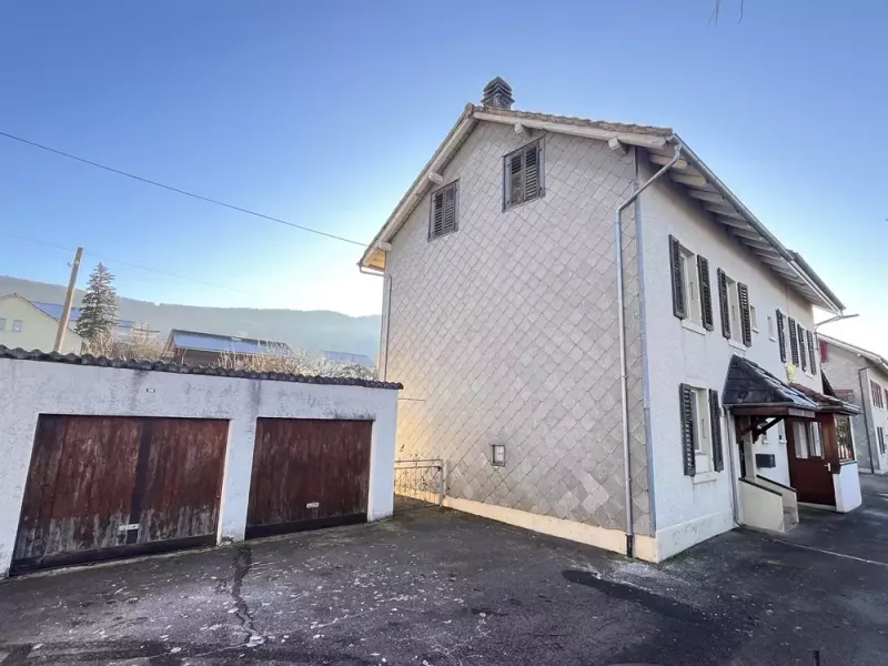 House / Villa 5.5 rooms in Haute-Sorne