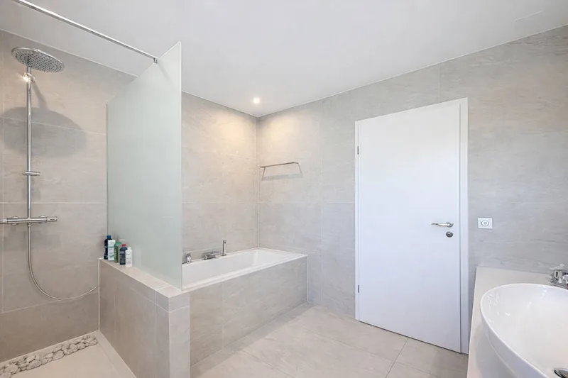 Maison / Villa 7.5 pièces à Lausanne — 8