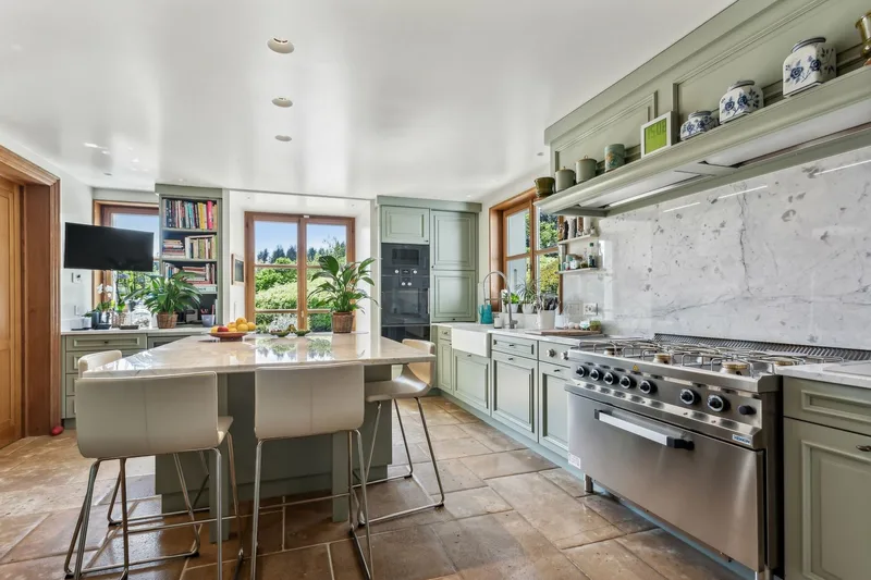 House / Villa 20.5 rooms in Savigny — 8