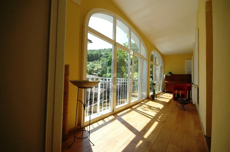 Maison / Villa 9.5 pièces à Dorfkern — photo 5