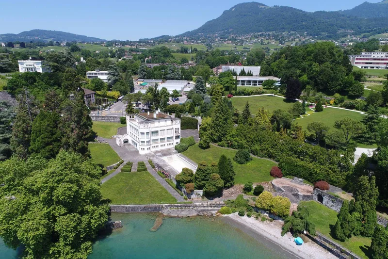 Maison / Villa 15 pièces à Clarens — 12