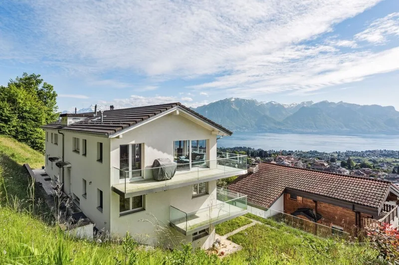 Maison / Villa 8 pièces à Blonay - Saint-Légier