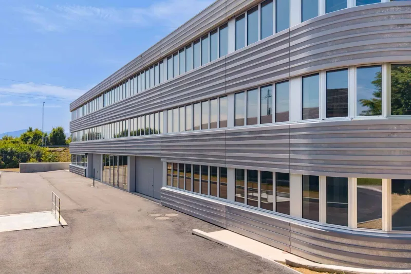 Commercial in Chavannes-de-Bogis — photo 3