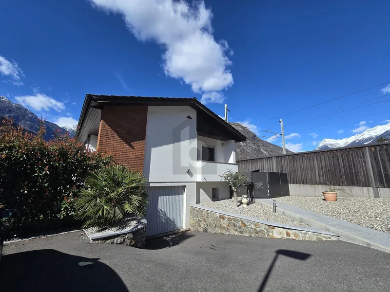 House / Villa 7 rooms in Biasca — 4