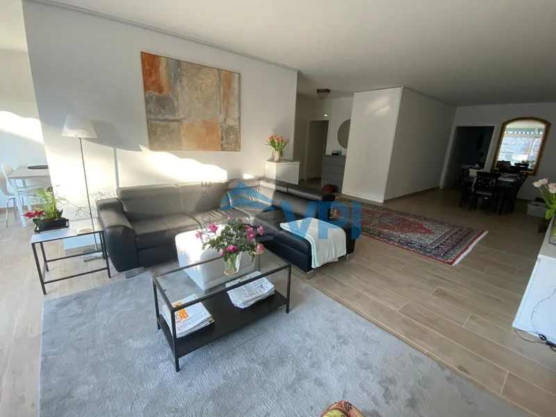 Apartment 6 rooms in Malagnou