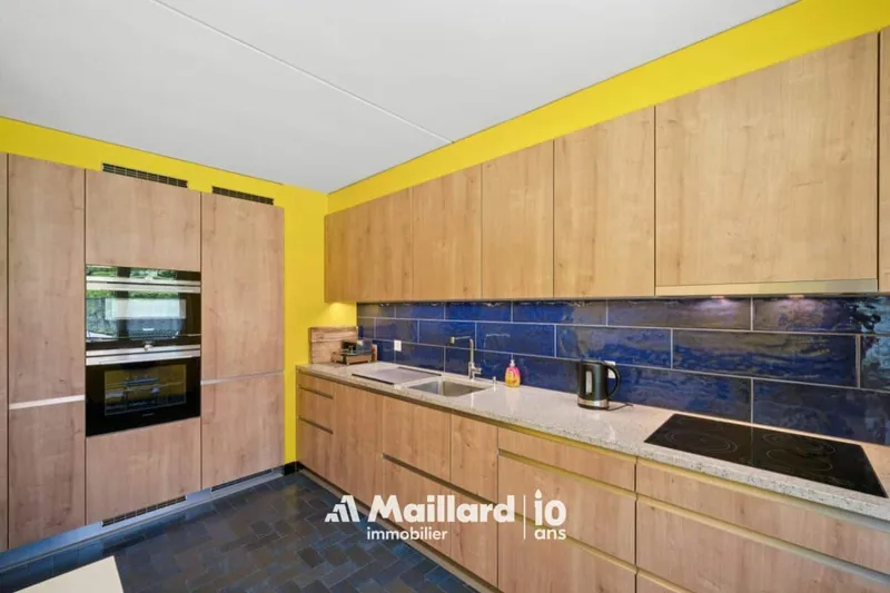 House / Villa 4.5 rooms in Cheseaux-Noréaz — 4