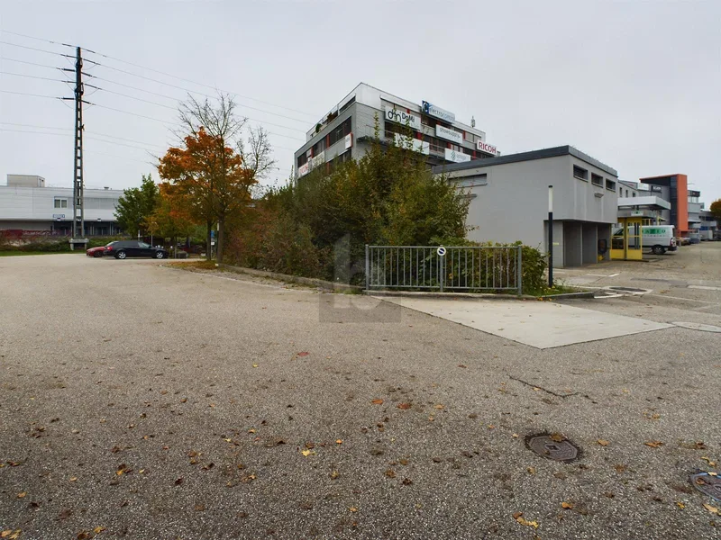 Gewerbe 12 Zimmer in Urtenen-Schönbühl