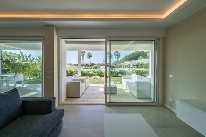 House / Villa 3.5 rooms in Geremeas — photo 9