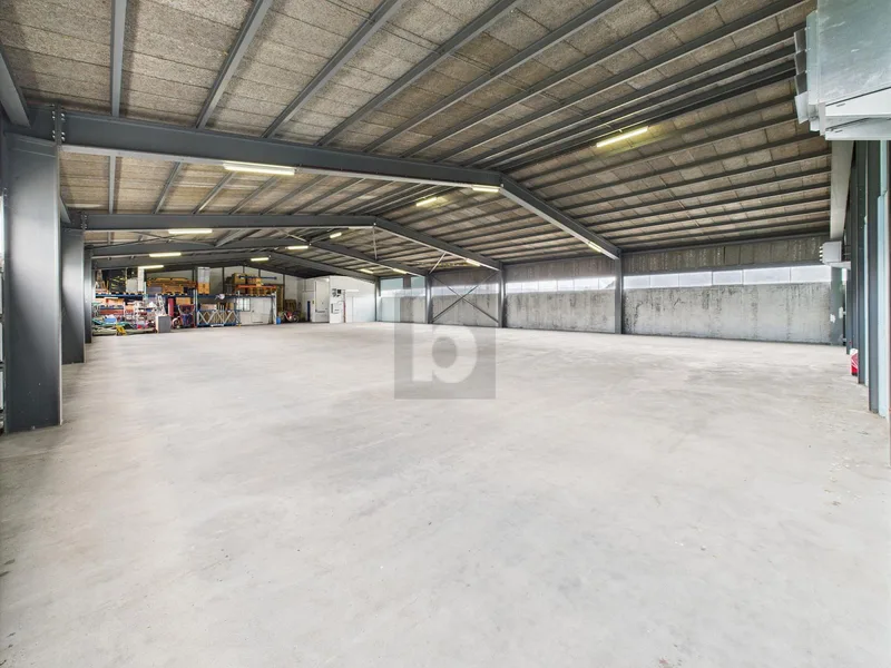Gewerbe 1 Zimmer in Belp — photo 2