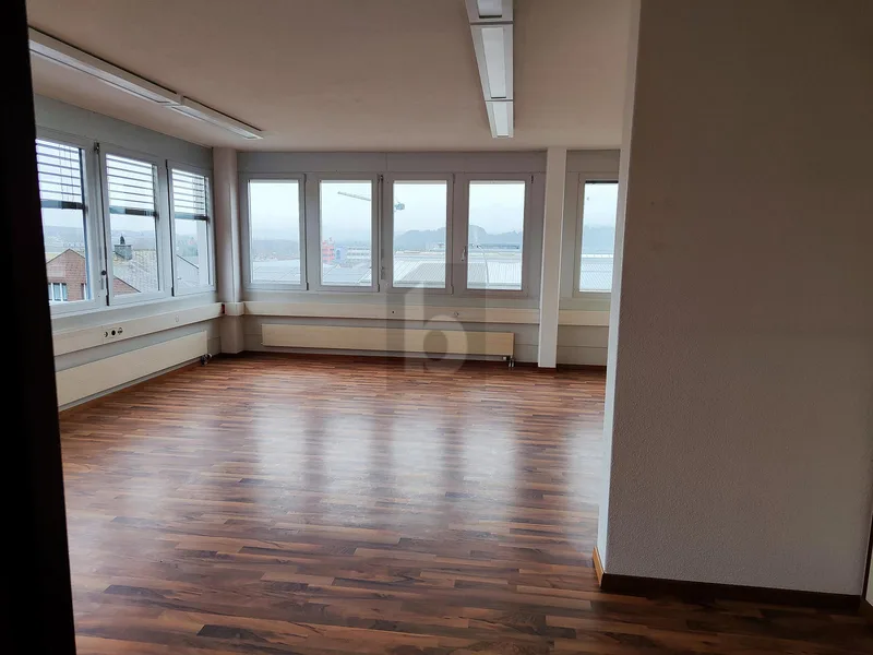 Commercial 1 rooms in zentral — 2