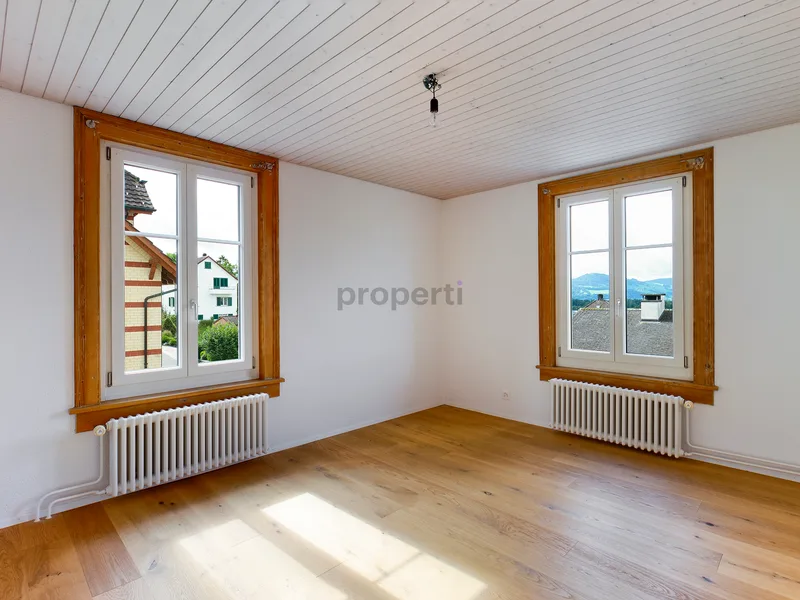 Appartement 2.5 pièces à Rüti — 2