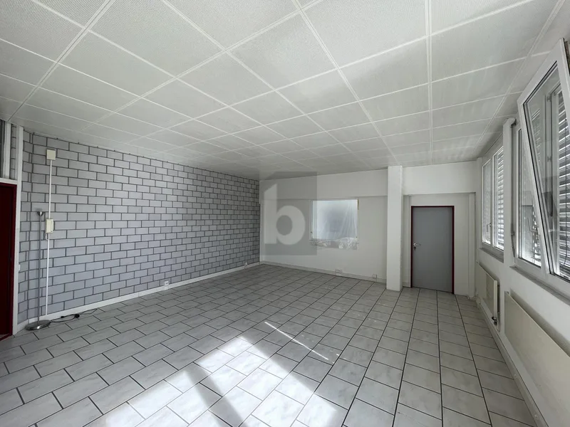 Gewerbe 1 Zimmer in zentral — photo 2