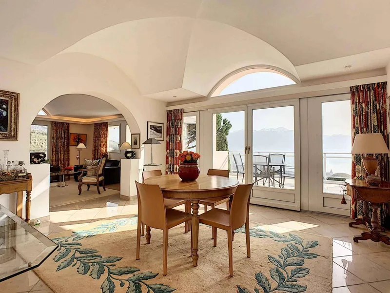 House / Villa 8 rooms in Lavaux — 2