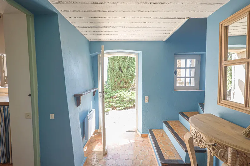 House / Villa 10 rooms in Saint-Saturnin-lès-Apt — 3