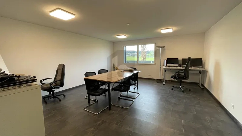 Gewerbe 2 Zimmer in Grosswangen — photo 2