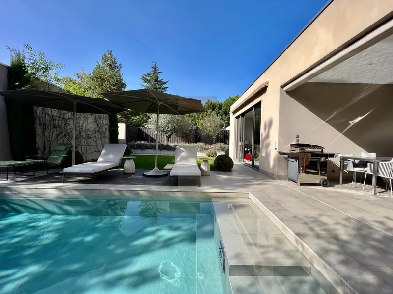 House / Villa 6 rooms in Rive Gauche — 2