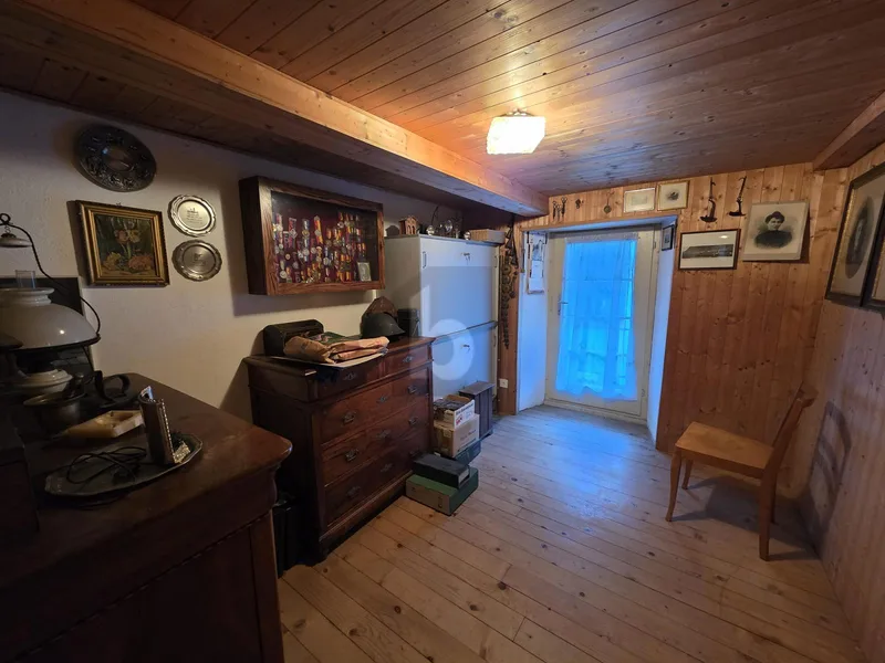 Maison / Villa 6.5 pièces à im Kern von Mesocco — photo 3