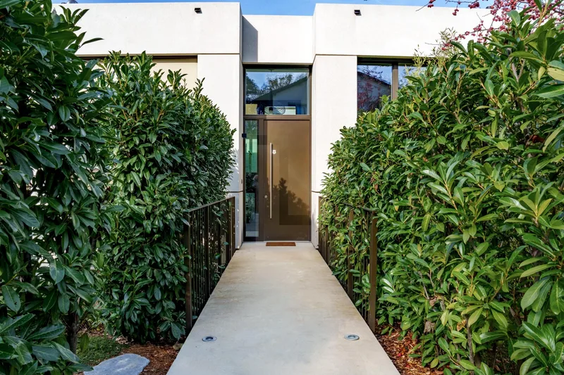 House / Villa in Rive Gauche — 10