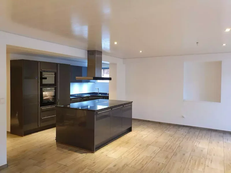 Wohnung 6.5 Zimmer in Valbirse — photo 3