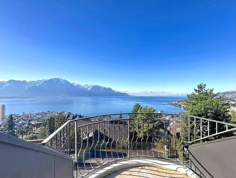 Apartment 3 rooms in Hauts de Montreux