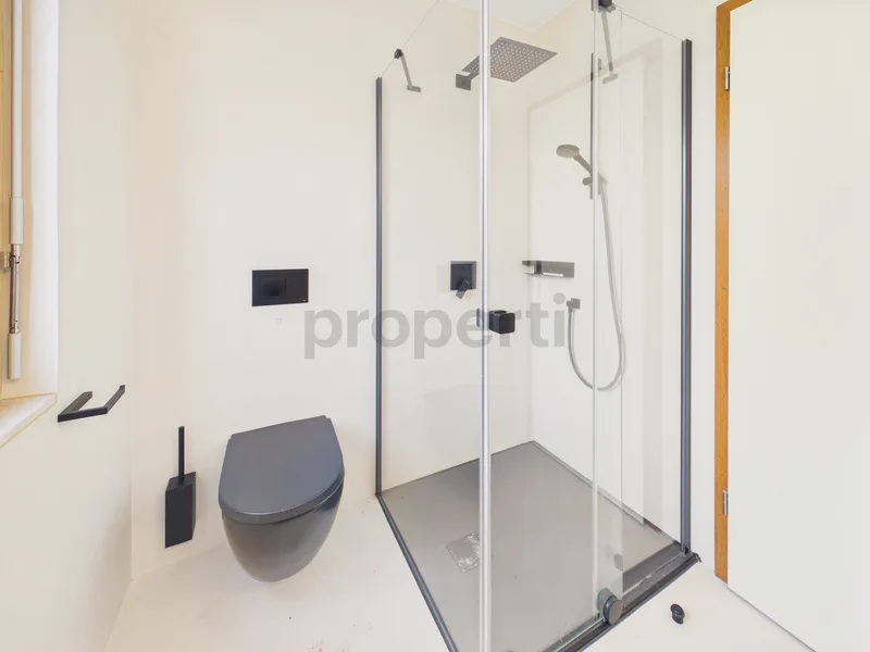 House / Villa 5.5 rooms in Sant'Antonino — 11