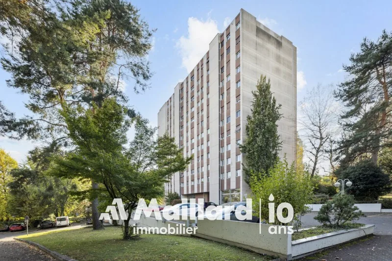 Apartment 3.5 rooms in La Grosse-Pierre — 13