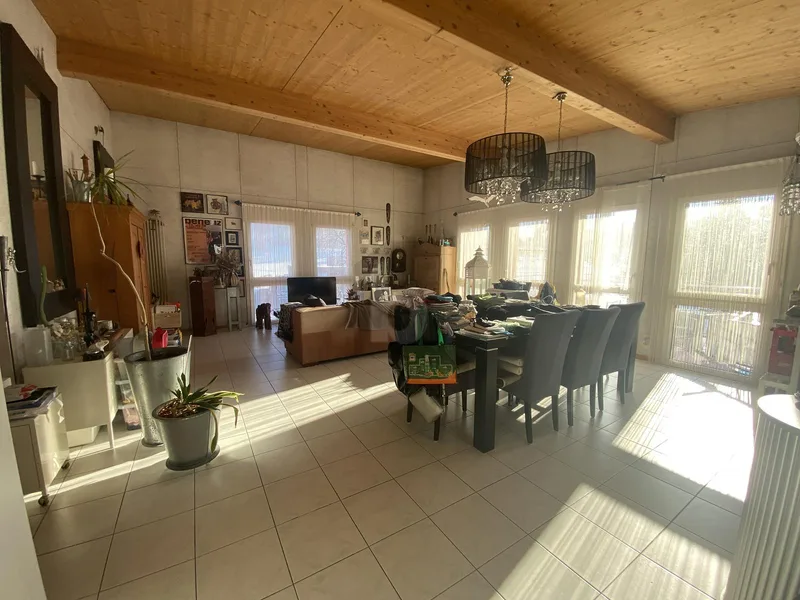 Gewerbe 7.5 Zimmer in Rickenbach — photo 2