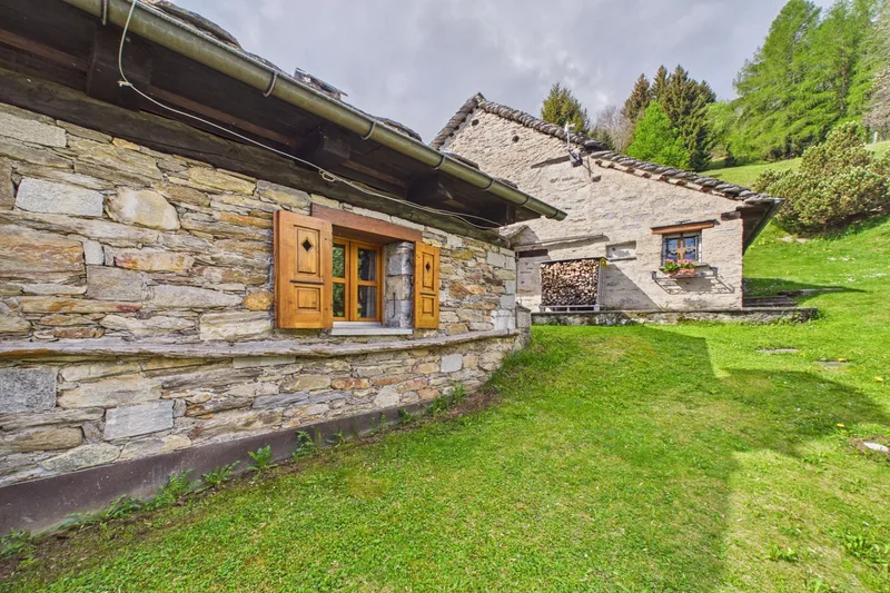 Maison / Villa 4 pièces à Leontica — photo 23