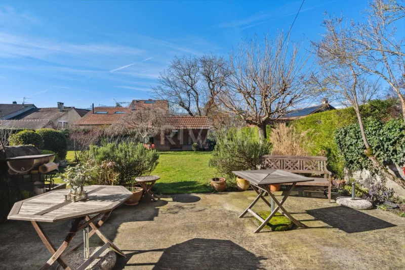 Haus / Villa 7 Zimmer in Sézegnin