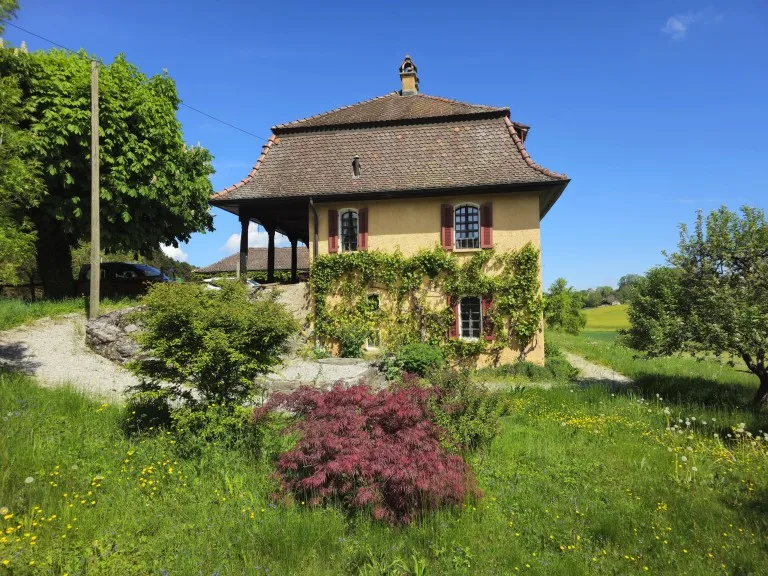 Maison / Villa 6 pièces à Attalens
