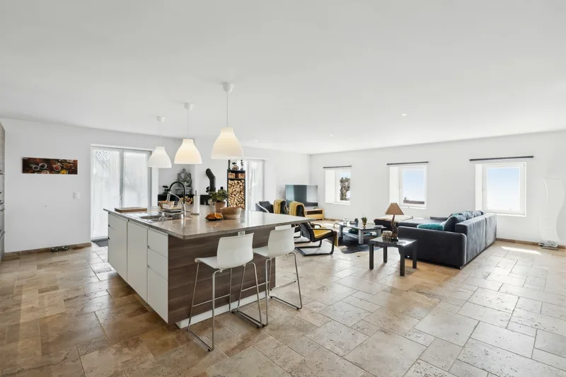Maison / Villa à Tévenon — 3