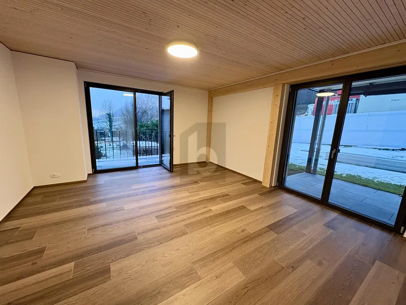 Gewerbe 2 Zimmer in Freienbach