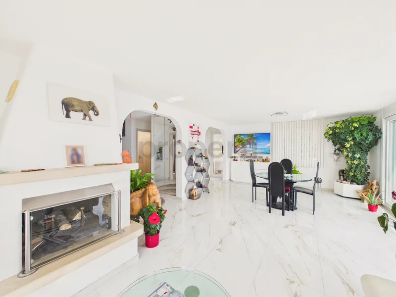 House / Villa 7 rooms in Aran — photo 3