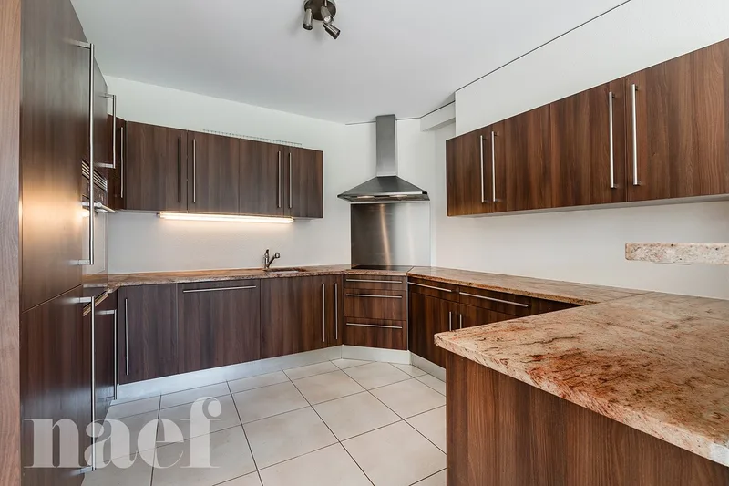 House / Villa 5.5 rooms in Blonay - Saint-Légier — 8