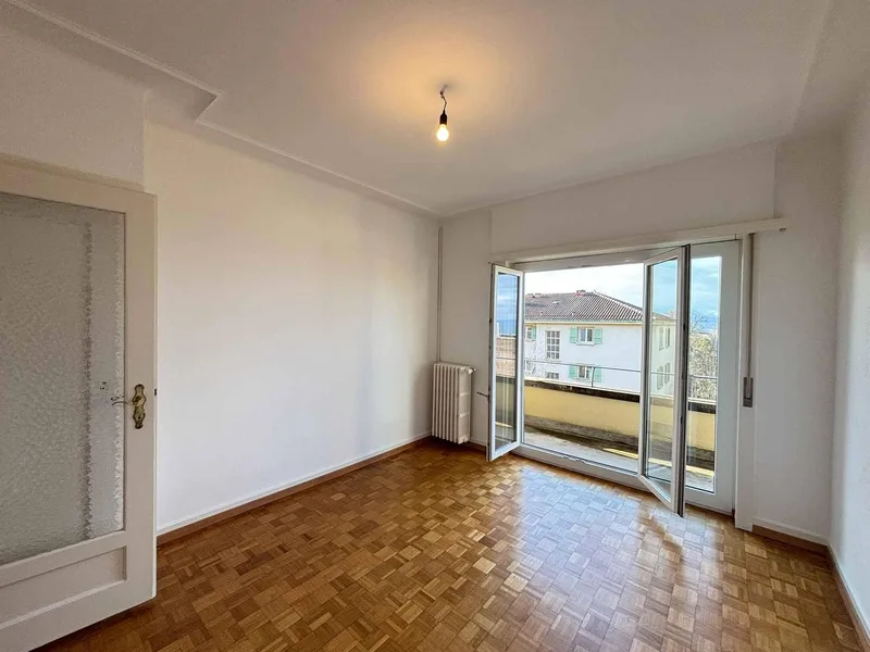 Apartment 2.5 rooms in Valency — 3