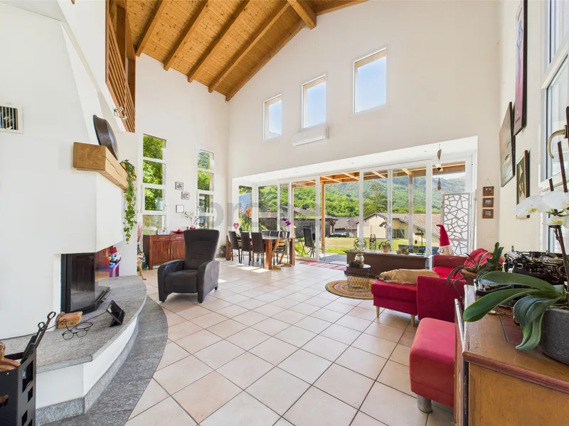 House / Villa 6 rooms in Bellinzona — 2