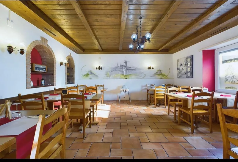 House / Villa 14 rooms in Sanmentina