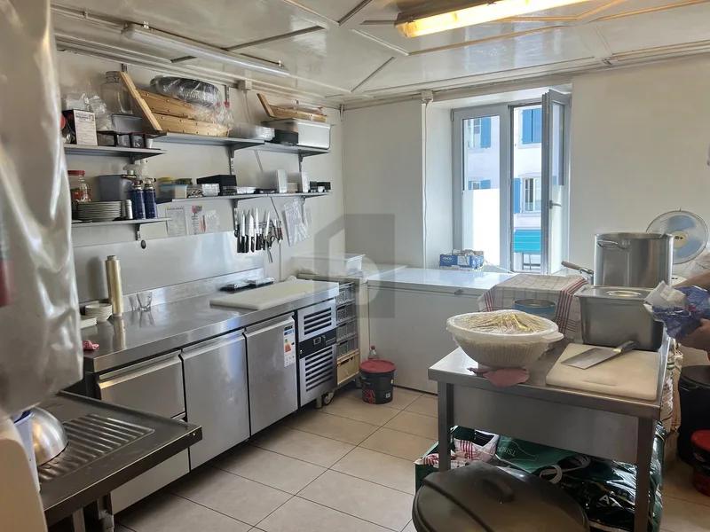 Commercial 7 rooms in Stadtzentrum — 4