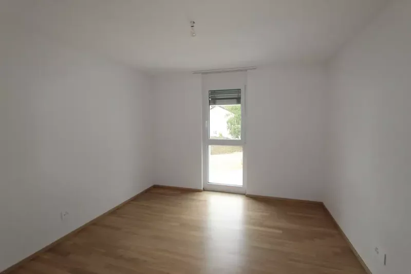 Apartment 5.5 rooms in Courrendlin — photo 9