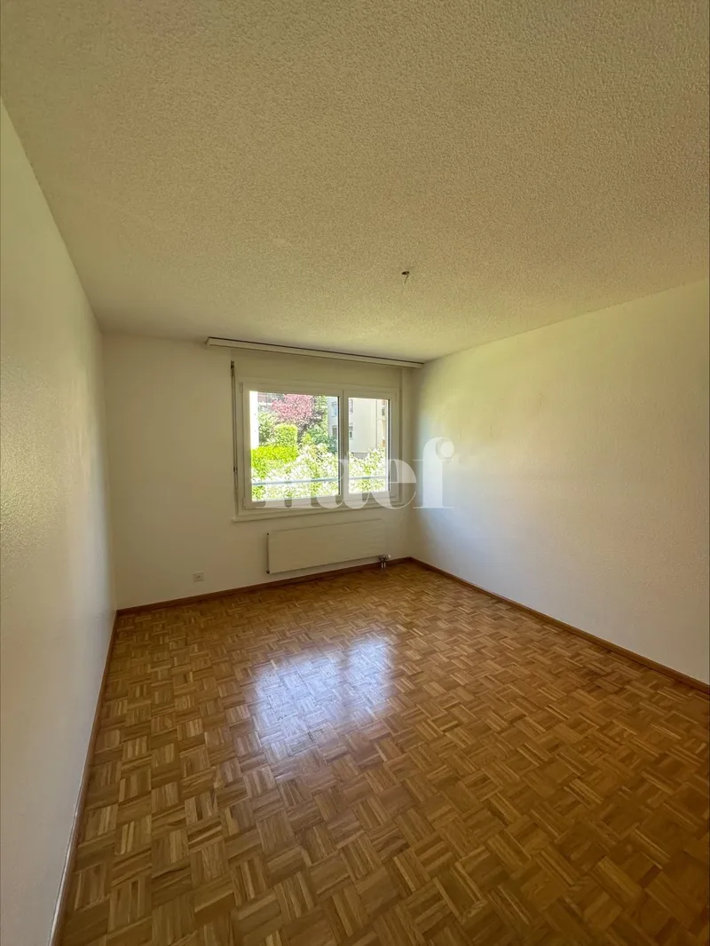 Apartment 5.5 rooms in Neuchâtel — 6
