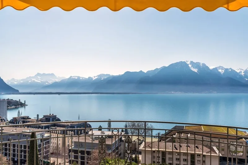 Apartment 5.5 rooms in Montreux