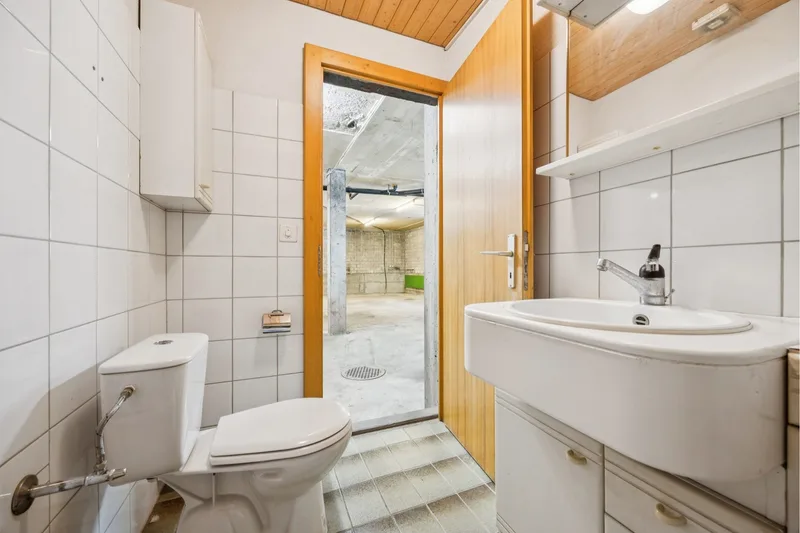 Maison / Villa 8 pièces à Meinisberg — photo 6