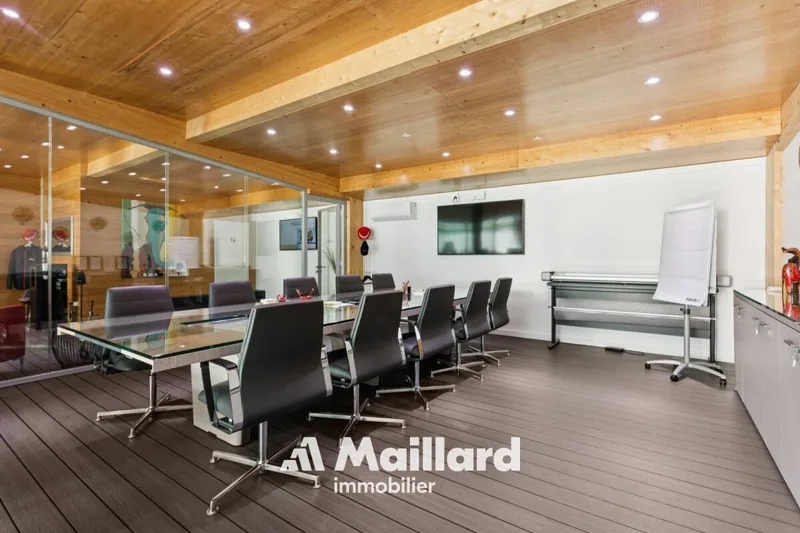 Commercial in Moudon — 3