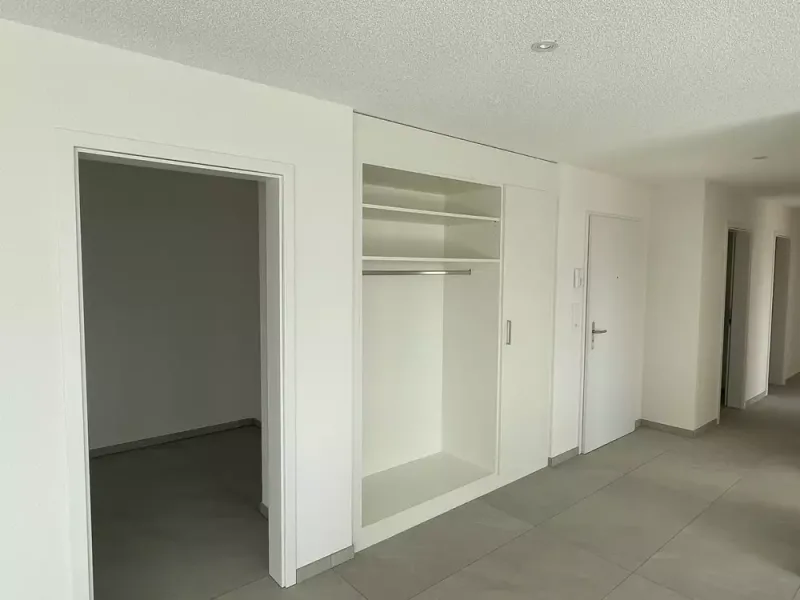 Wohnung 4.5 Zimmer in Delémont — photo 2