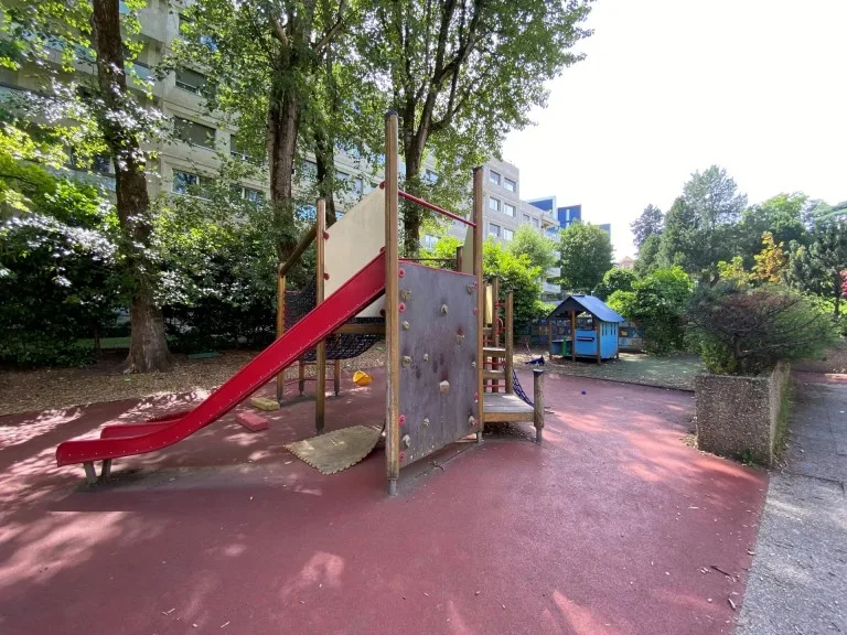 Commercial in Petit-Saconnex — 16