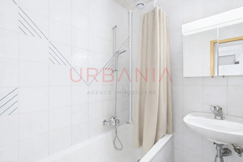 Wohnung 2 Zimmer in Terre-Sainte — photo 11