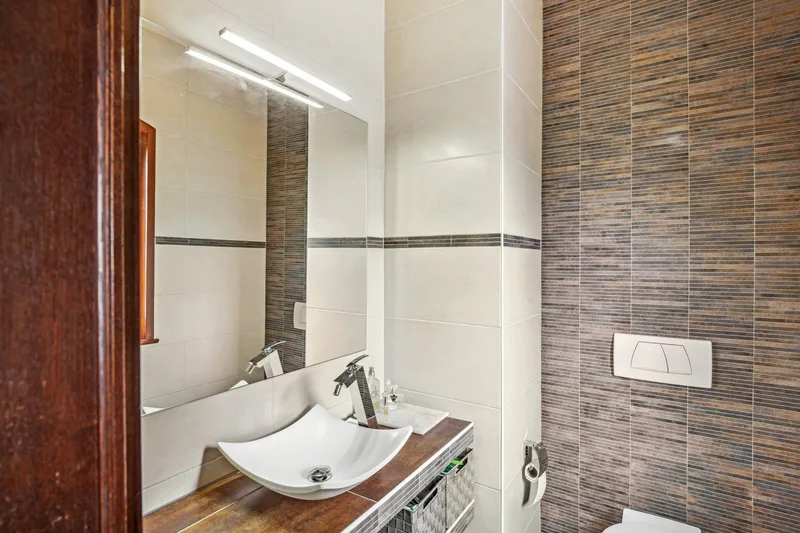 Maison / Villa 9 pièces à Aigle — 10