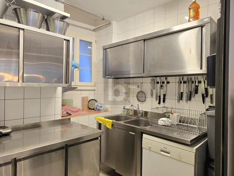 Commercial 1 rooms in Stadtzentrum — photo 3