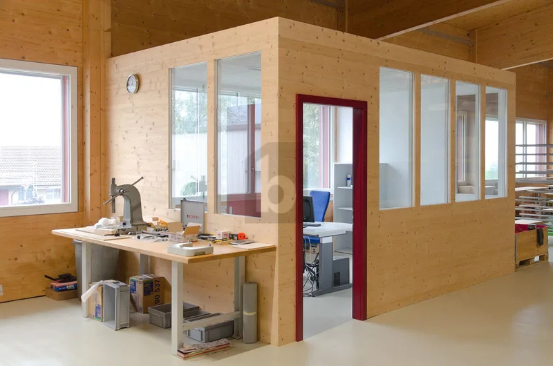 Commercial in Oberbipp — 3