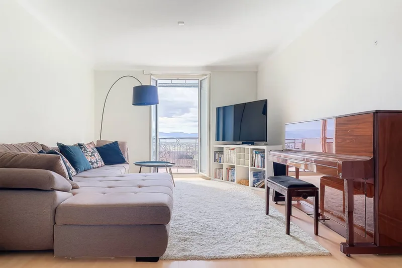 House / Villa 15 rooms in quartier sous-gare — 7